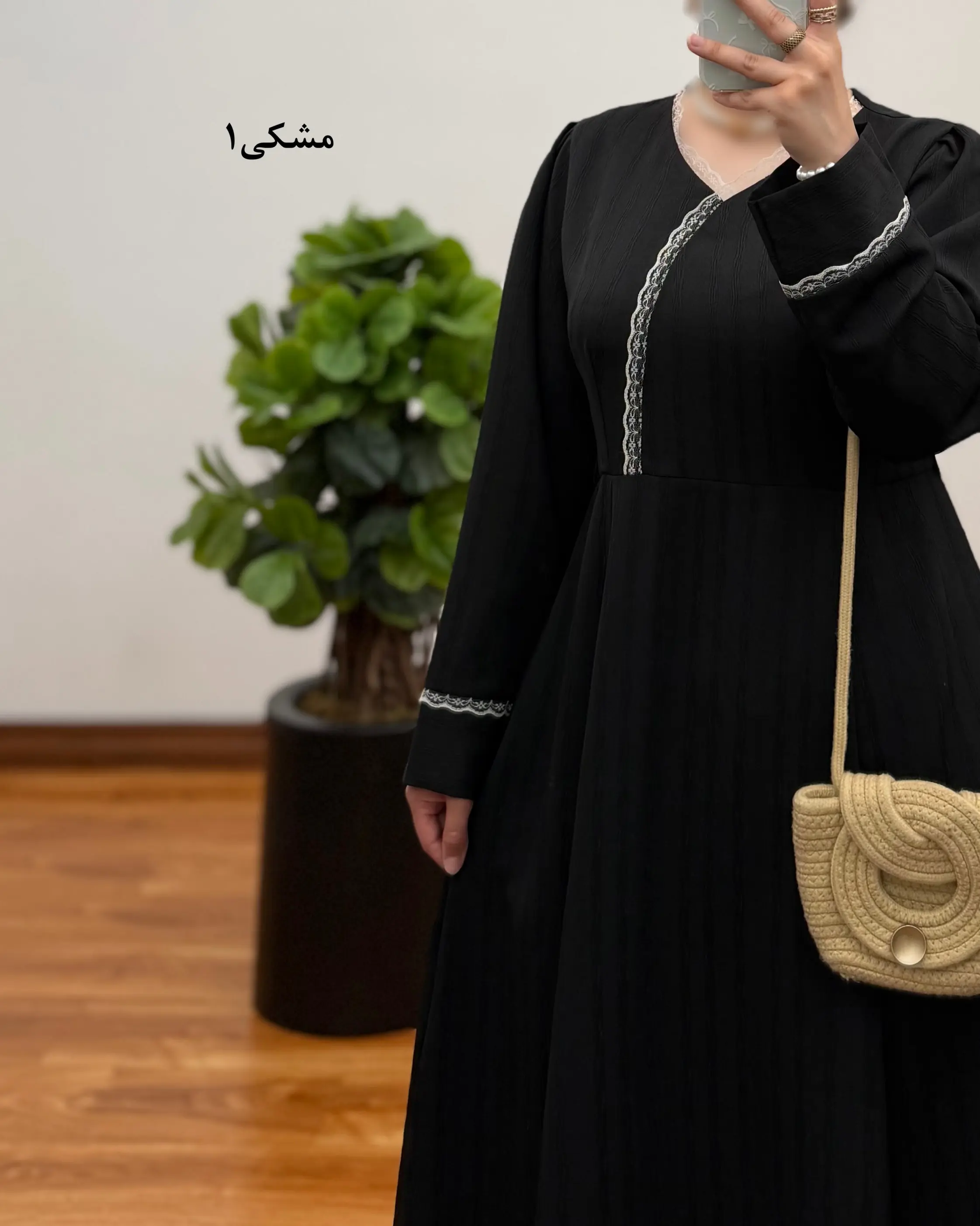 مانتو زنانه سوپرکلوش مدل دلاریس (ویژه محرم)